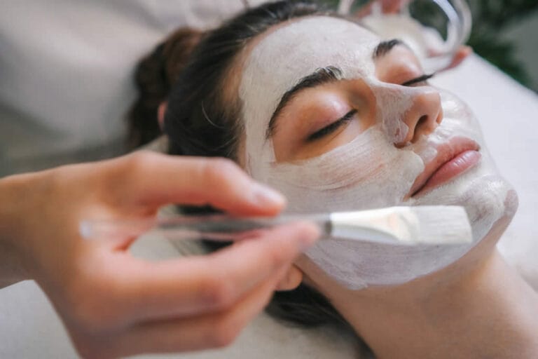 Facials 101: What to Expect, What to Ask, and How to Prep